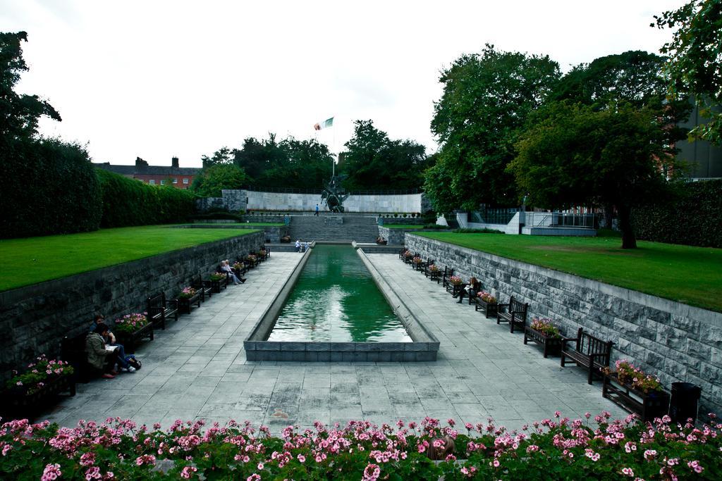 The Charles Stewart Guesthouse Dublin Exterior foto